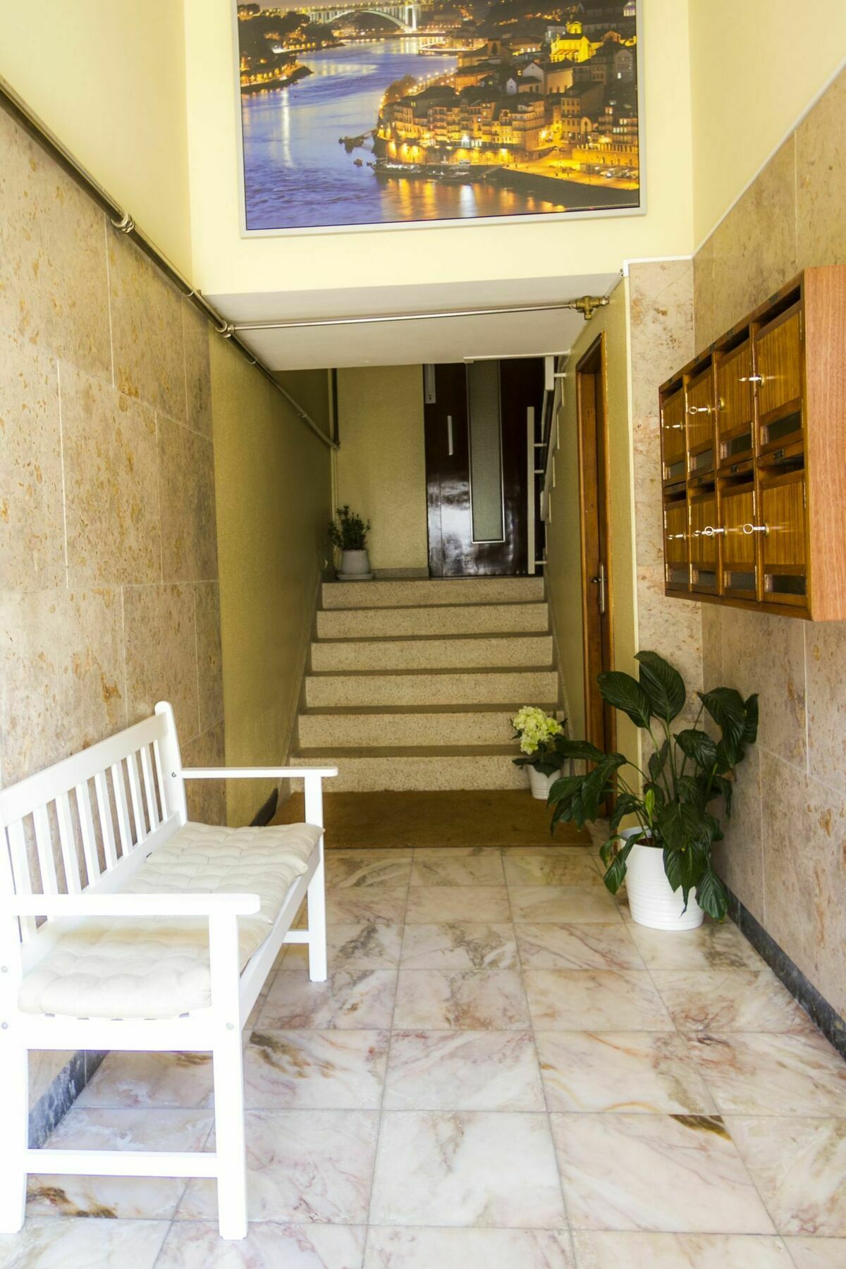 Liiiving In Porto | Downtown Delight Apartments ภายนอก รูปภาพ